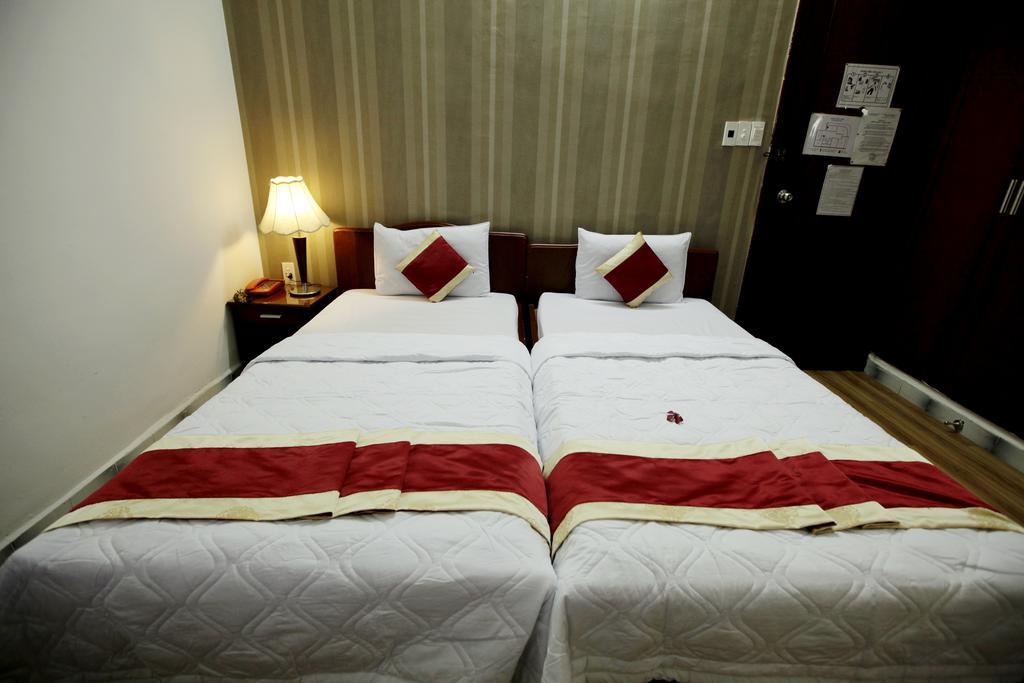 Tan Da Hotel Хошимин Экстерьер фото